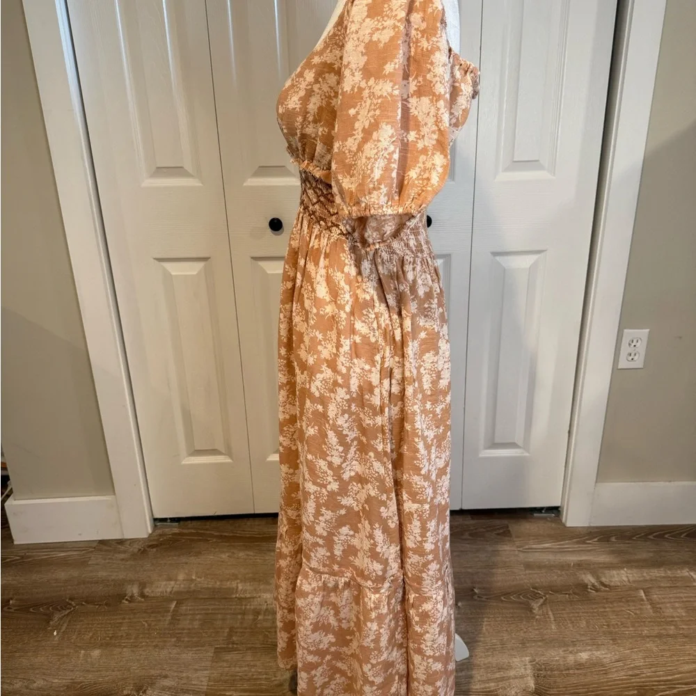 Free People, Boho Floral Maxi Dress Smocked Waist 100% Cotton, Size M EUC